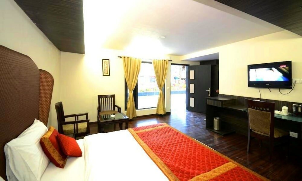 Фото Relax Inn Resort