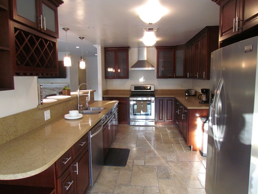 Фото 2 Floors House with Pool and Huge Relax