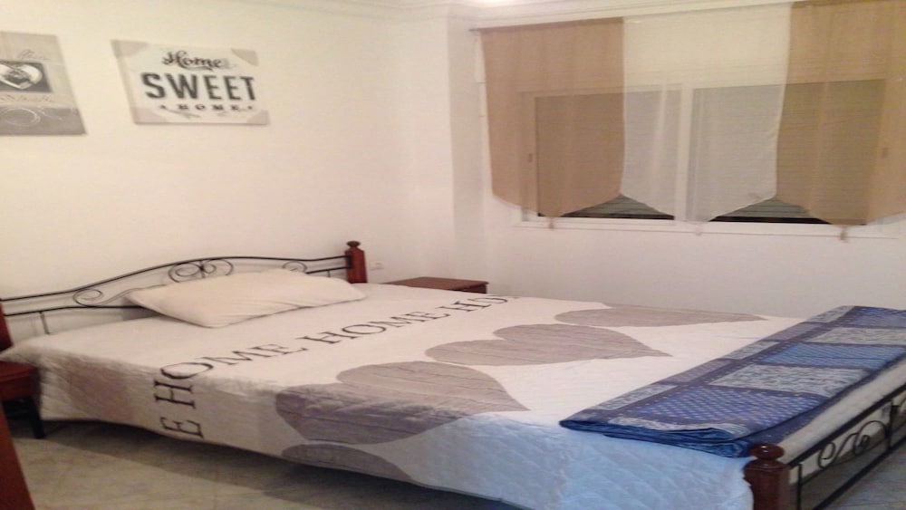 Фото Residence Narjisse Martil Corniche