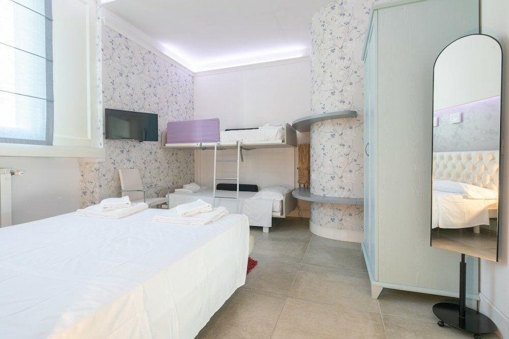 Фото Giglio Apartments