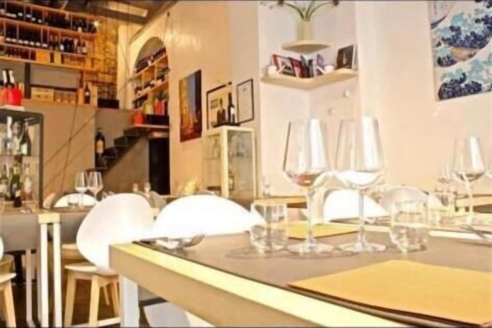 Фото Funny Palace Hostel