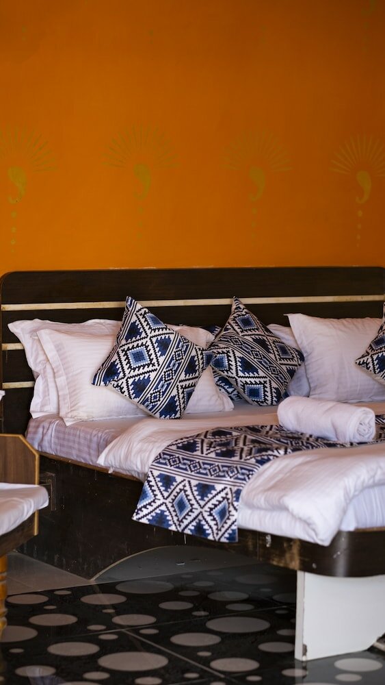 Фото Sunrise Desert Resort