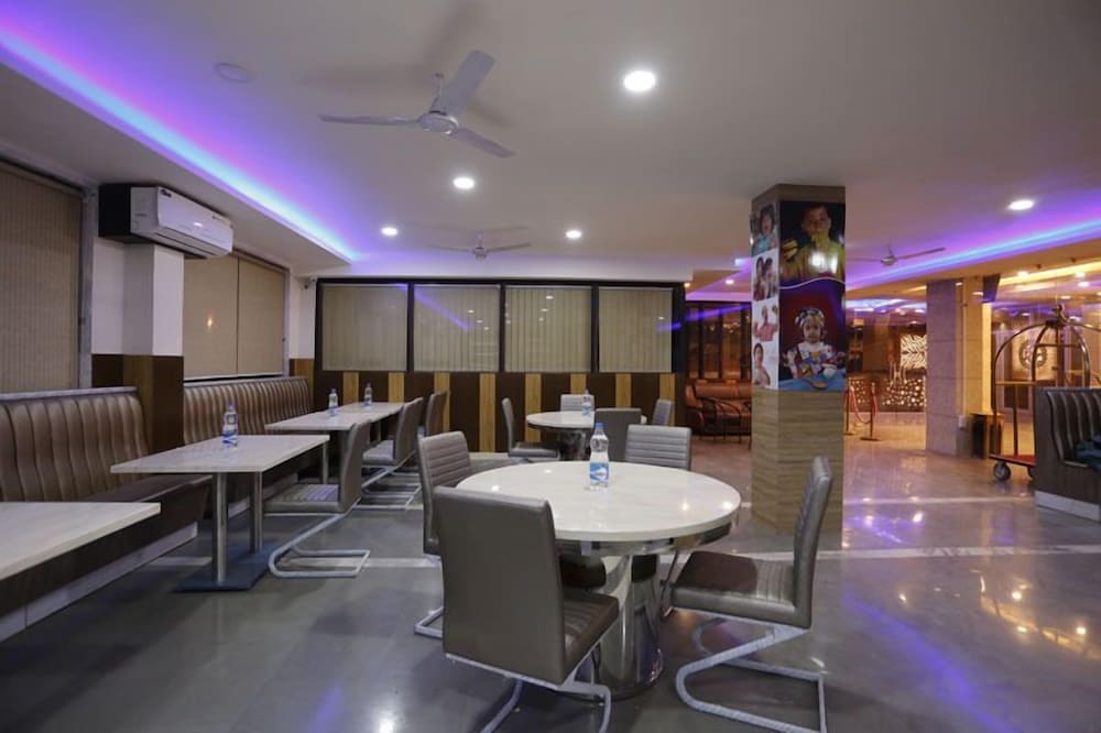 Фото Paradise Ganga - A River Side Hotel