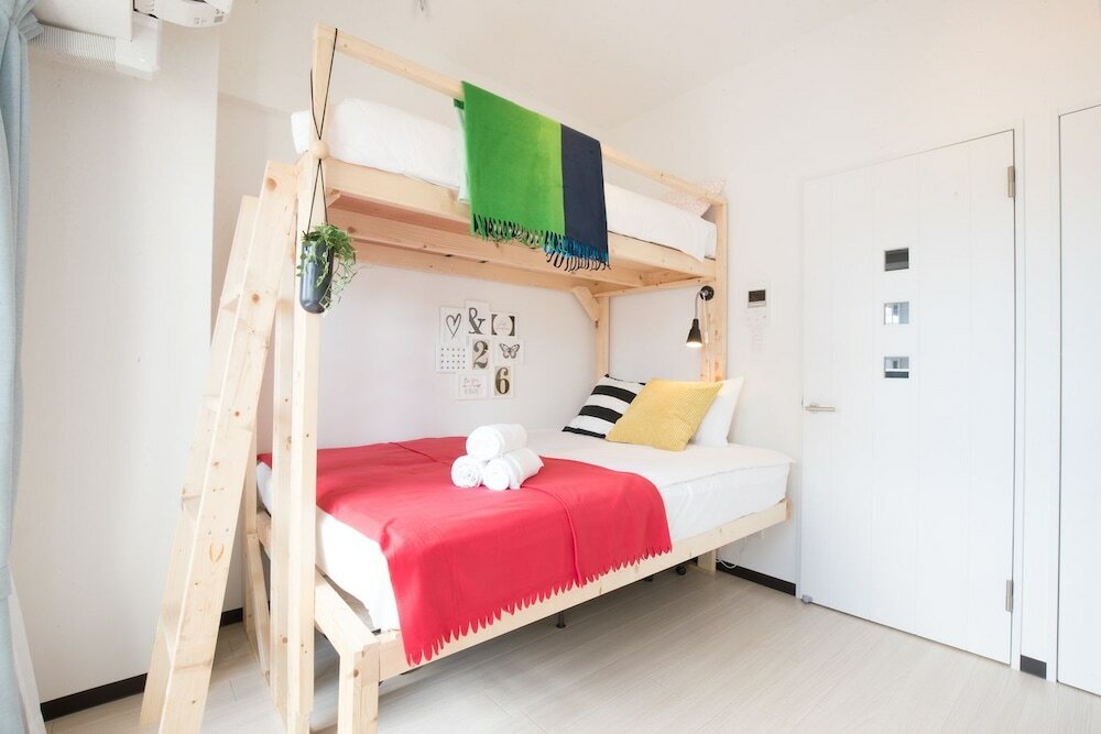 Фото Uro apt Tsuruhashi station