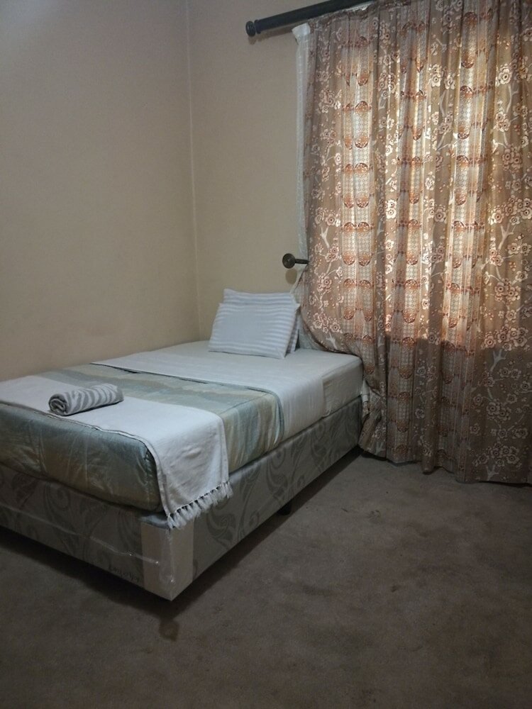 Фото Naisar Holiday Home & Cottage Primrose