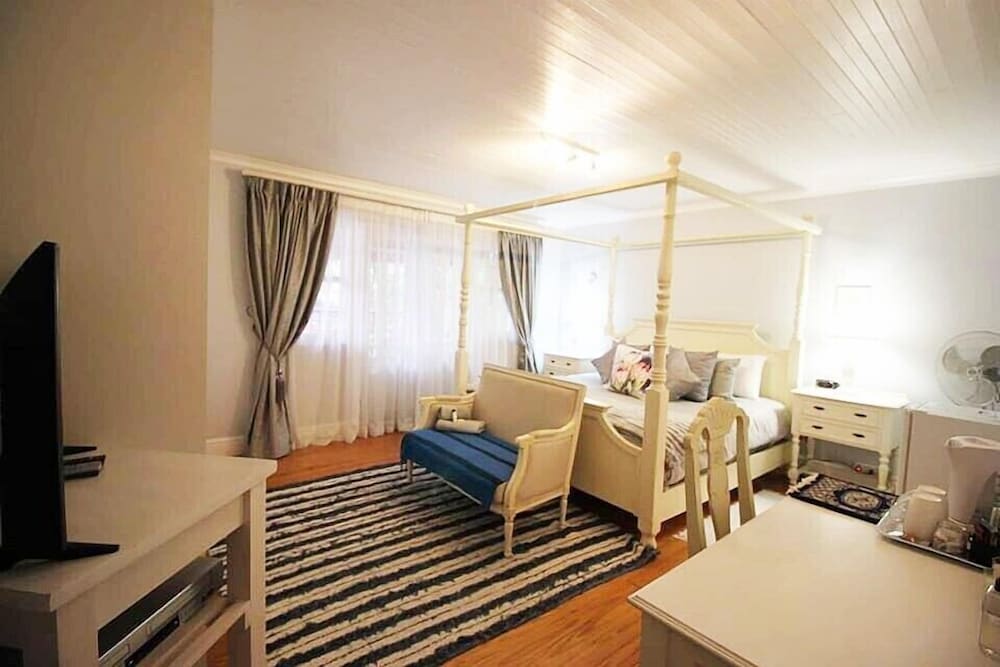 Фото Inn-Style Guest House