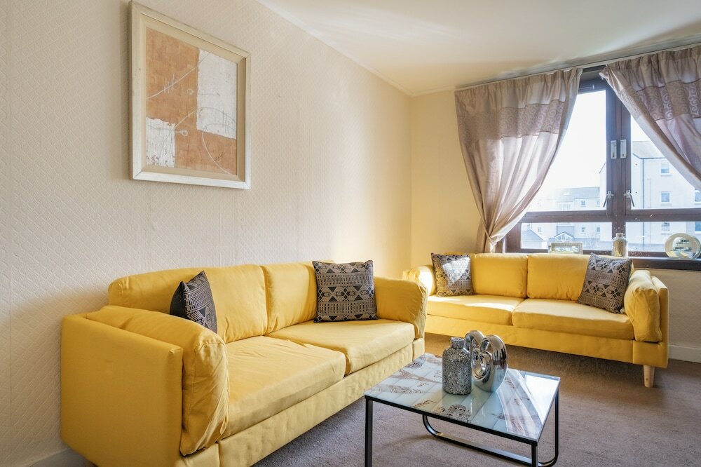 Фото Novelty Suites - Roslin Street