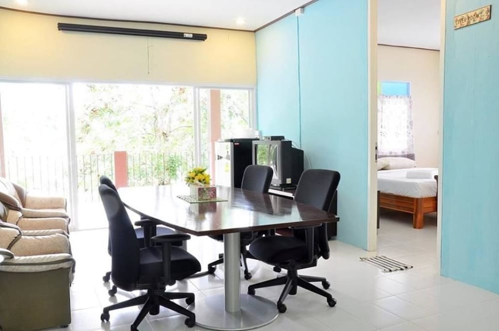 Фото At Home Suanphung