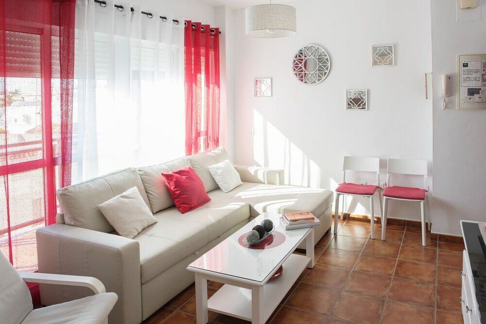 Фото Apartamentos San Francisco by Summerland