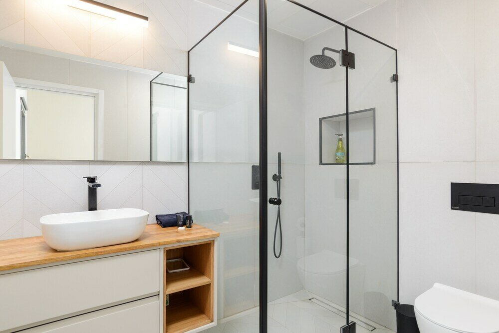 Фото Апартаменты Elegant Duplex with Patio by FeelHome