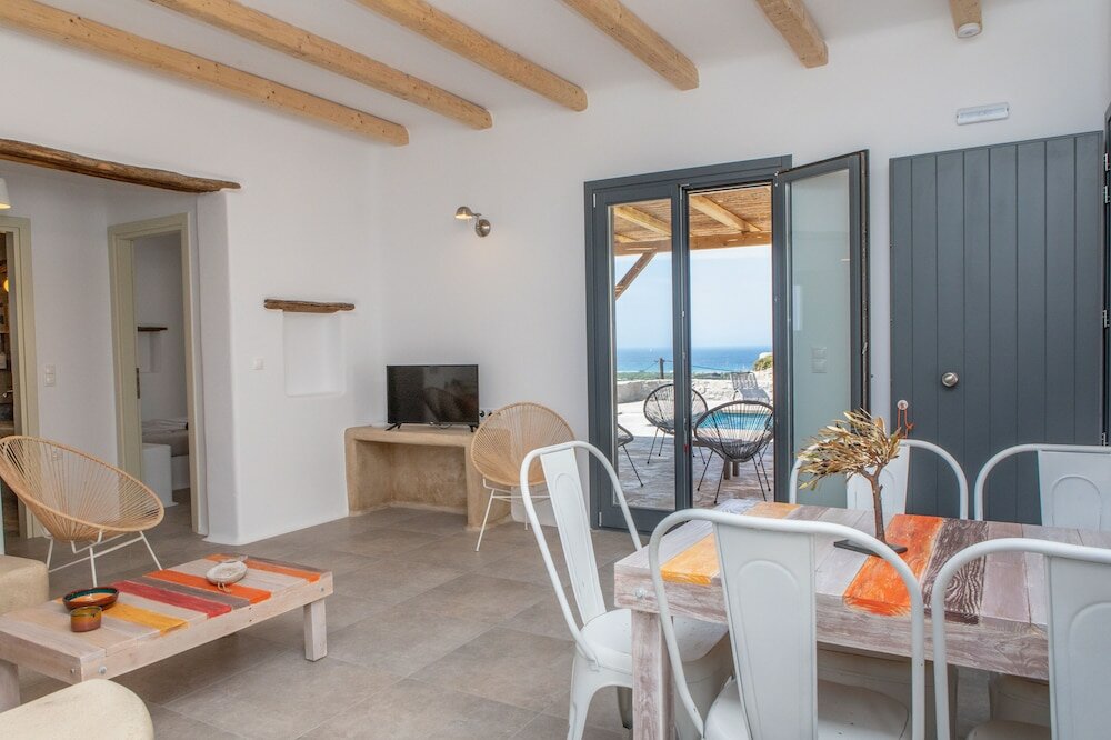 Фото Mikri Villas