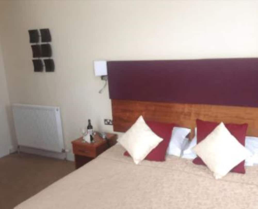 Фото George Hotel