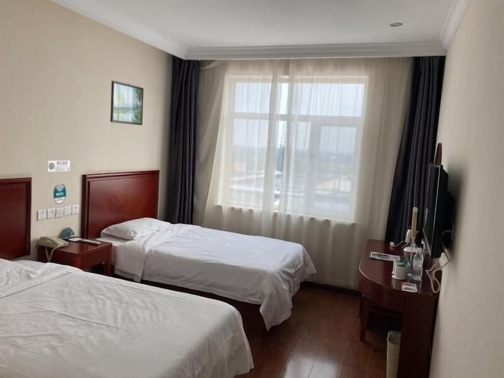 Фото GreenTree Inn TianJin Jinnan XianShuiGu Nanhuan Road Express Hotel