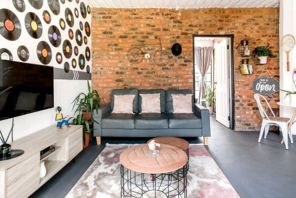 Фото Bedford Manor