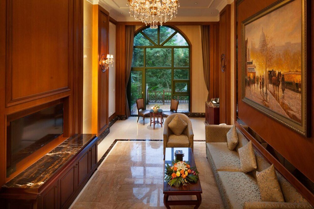 Фото Chongqing Auwi Hotel