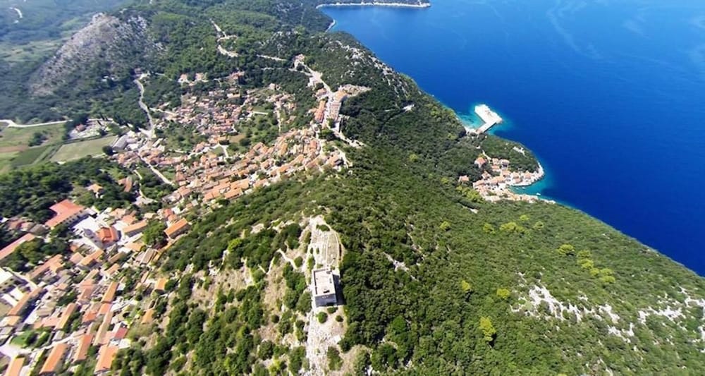 Фото Apartments Marija Lastovo