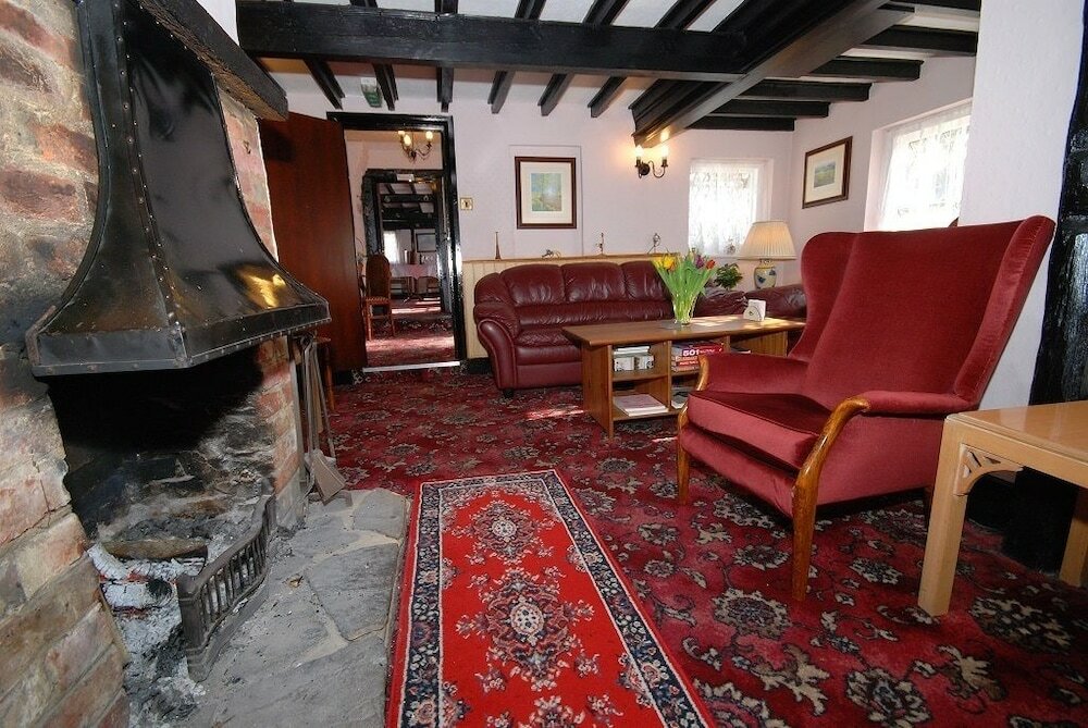 Фото The Olde Forge Hotel