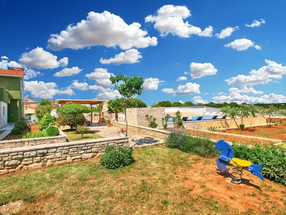 Фото Apartment Mile 1249