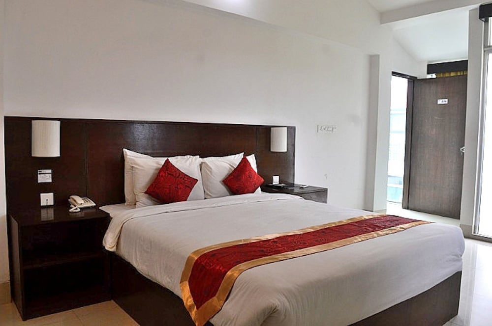 Фото Inani Royal Resort