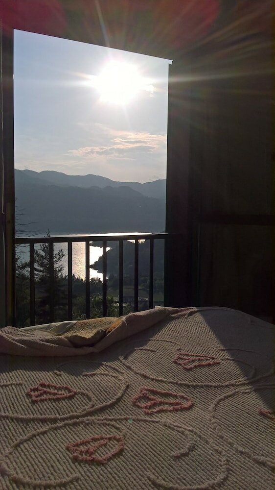 Фото Battle of Britain Hotel