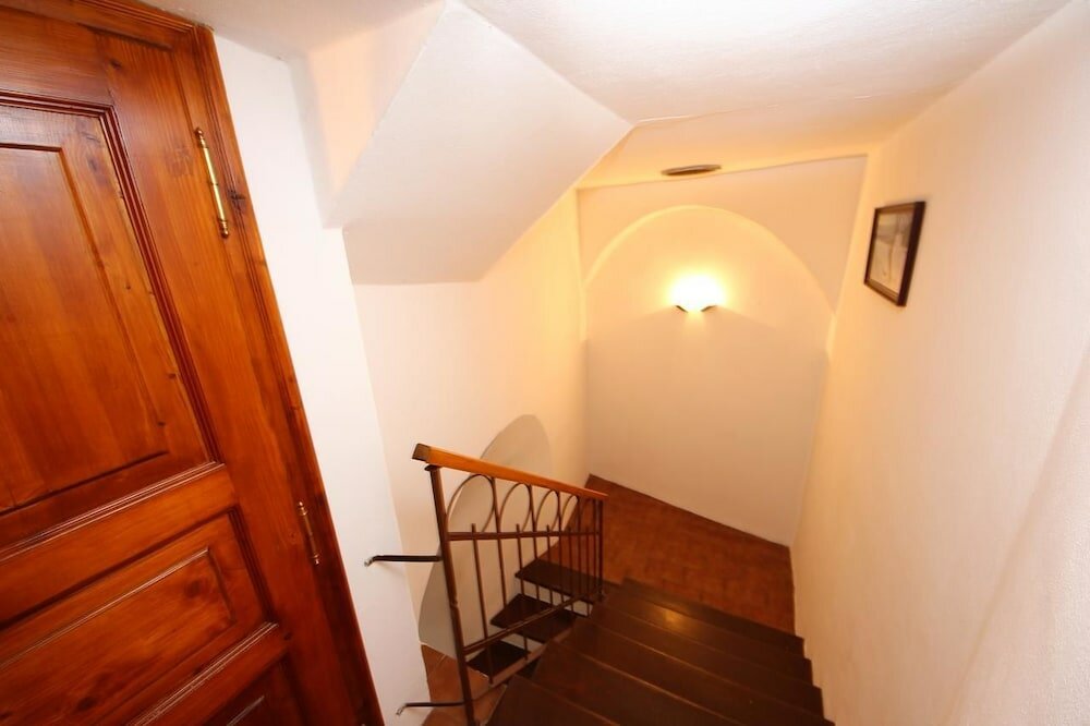 Фото Mini Hotel Abraka