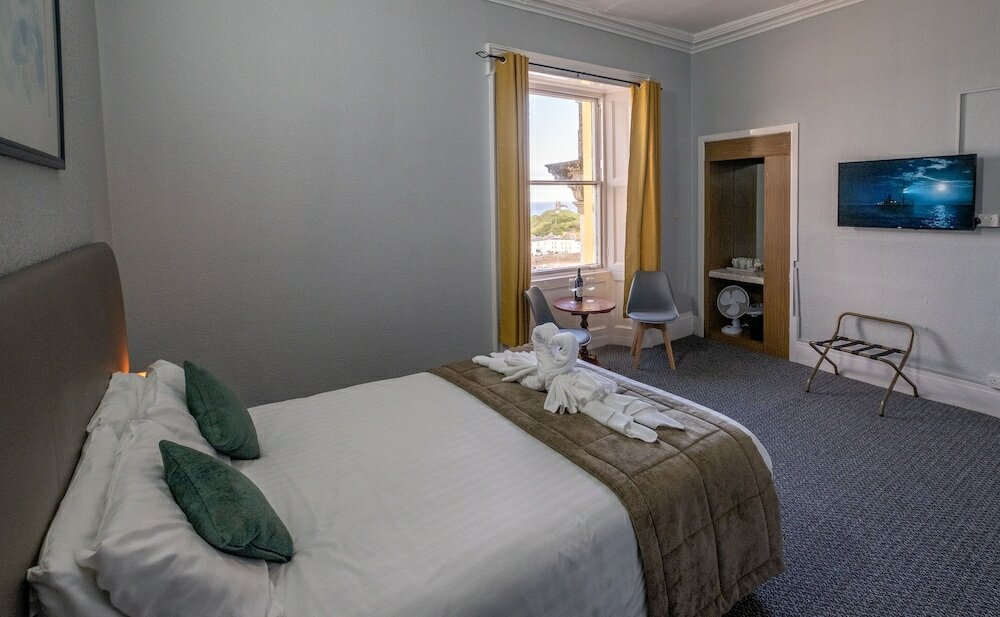 Фото Royal Lion Hotel