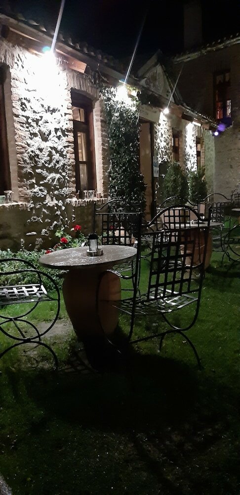 Фото Agios Germanos Traditional Hotel