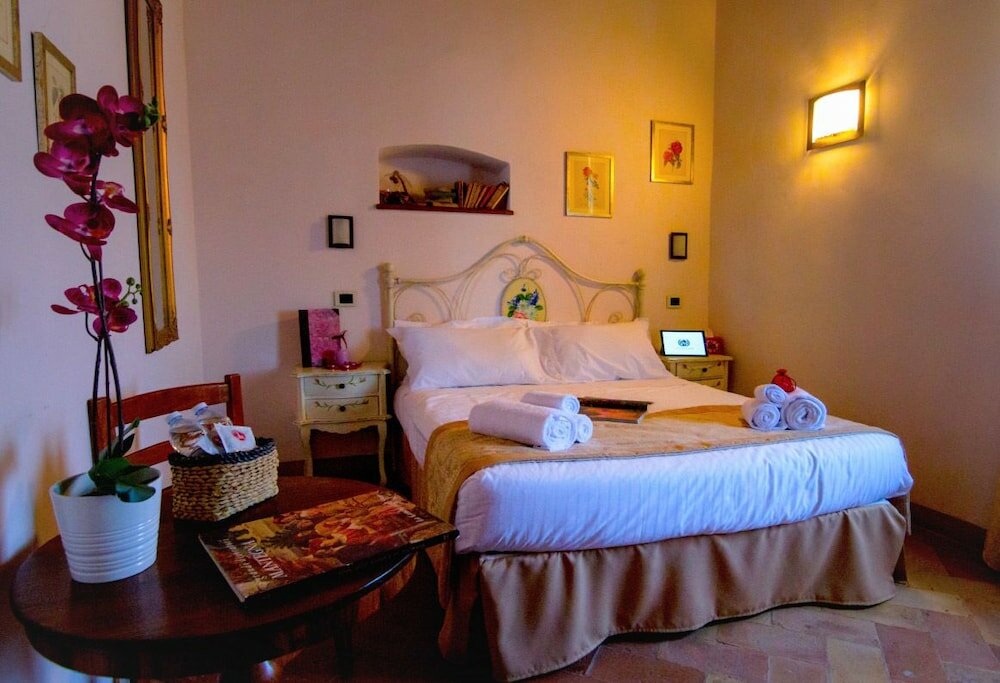 Фото Palazzo Mari