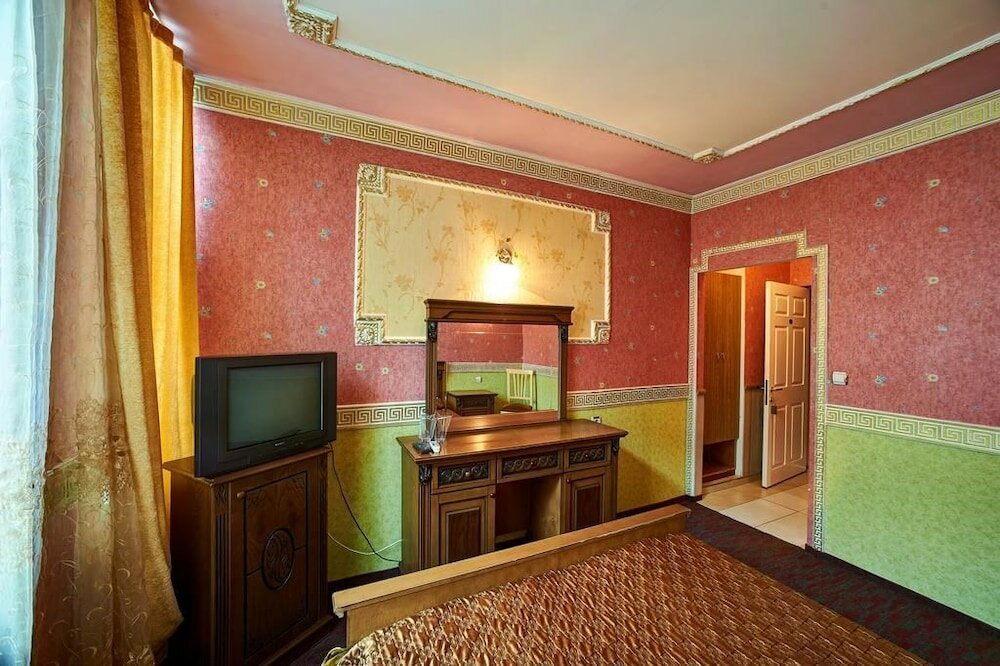 Фото Hotel Izvora