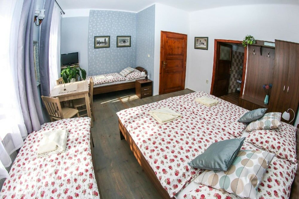 Фото Mini Hotel Abraka