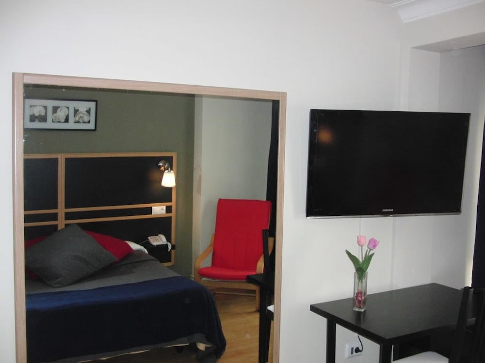 Фото Hostal Mara