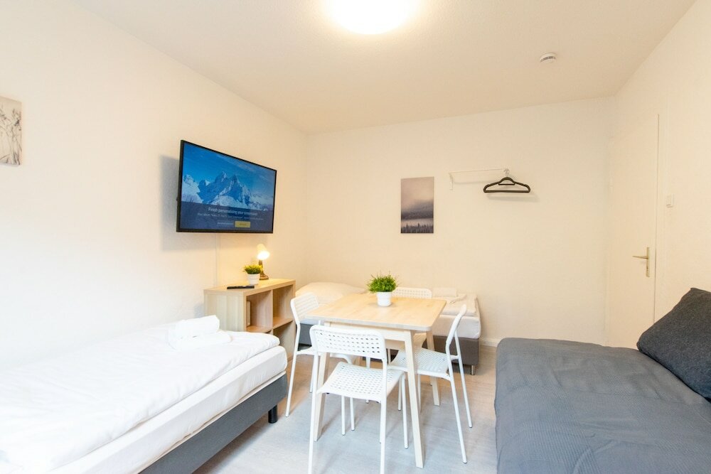 Фото Comfortable Large Center Apartment