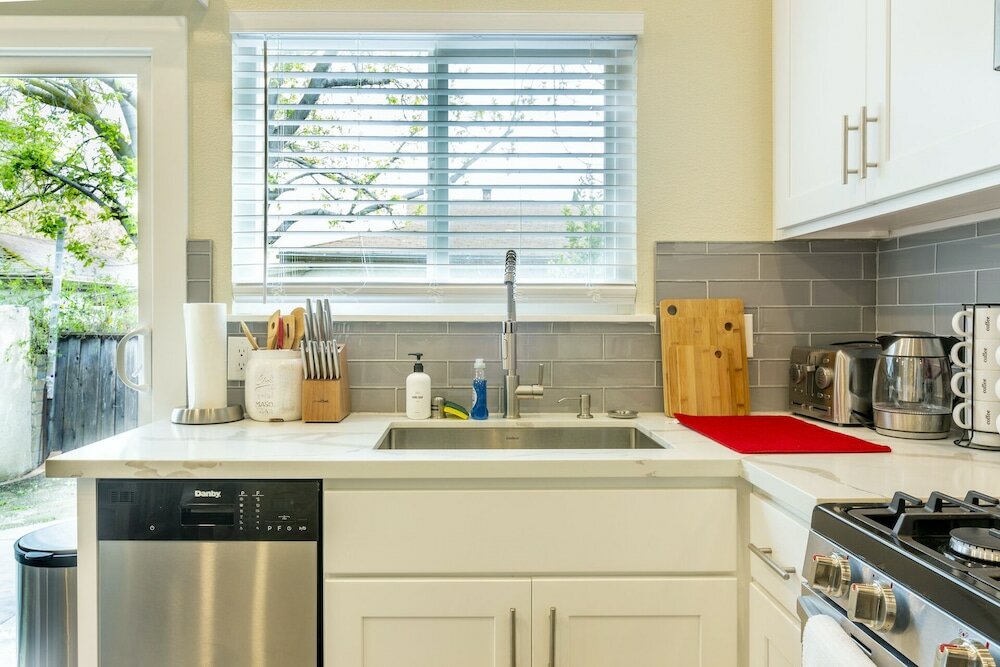 Фото Marbella Lane Duplex San Jose