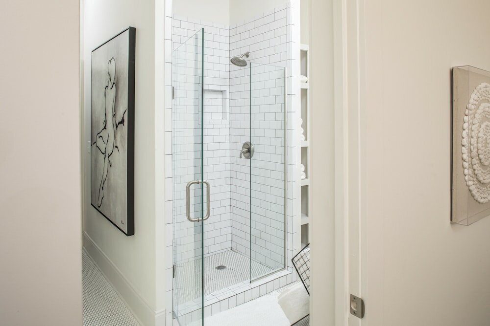 Фото The Louis Hotel