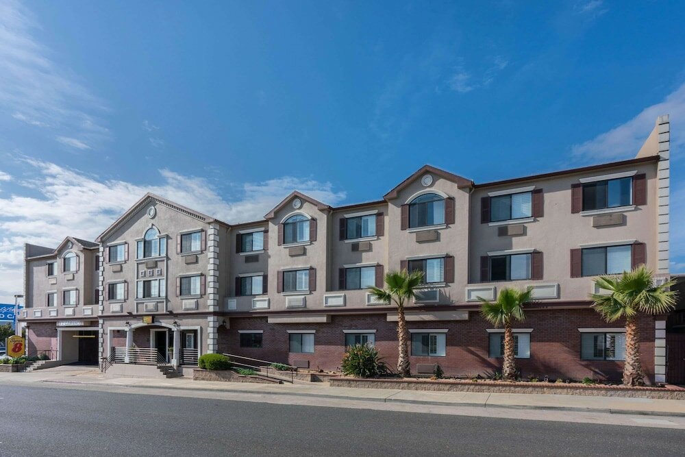 Фото Super 8 by Wyndham San Bruno sf Intl Arpt West
