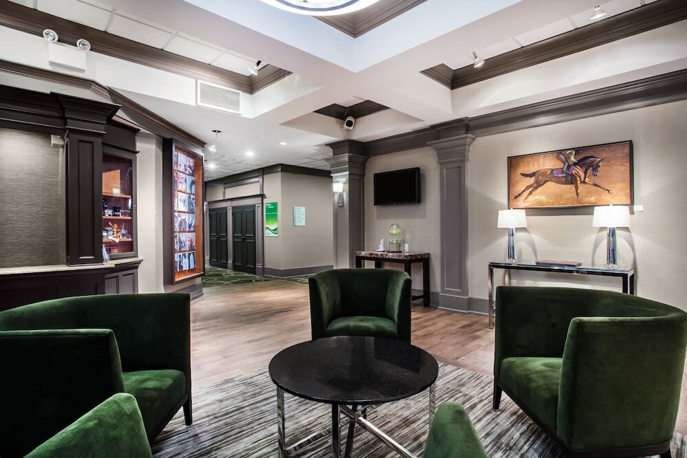 Фото Holiday Inn Saratoga Springs, an Ihg Hotel