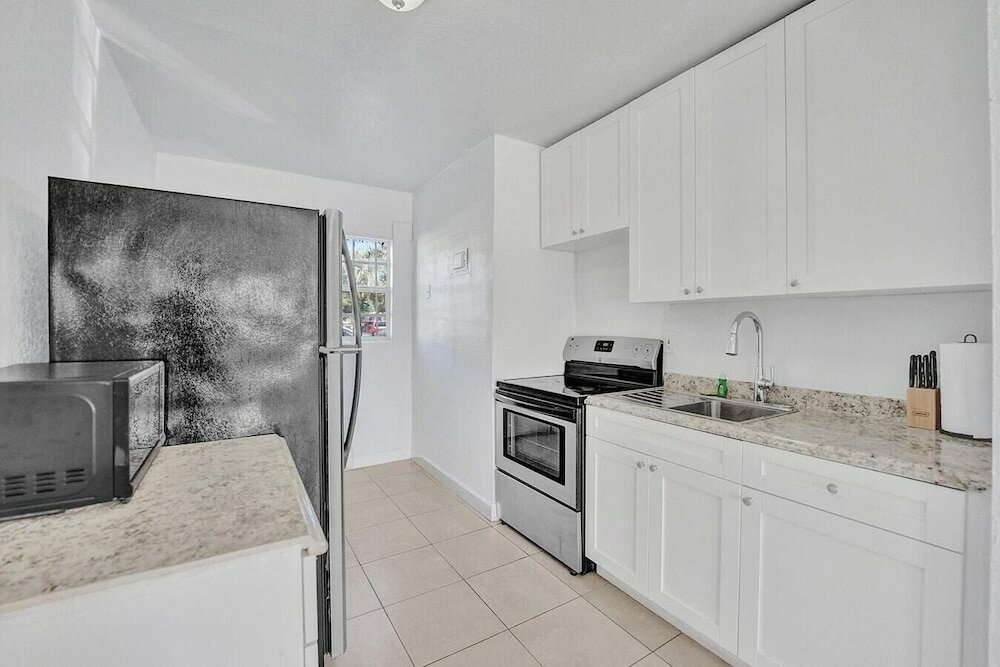 Фото Cozy Apartment in West Palm Beach, Minutes Away From Downtown! N°1