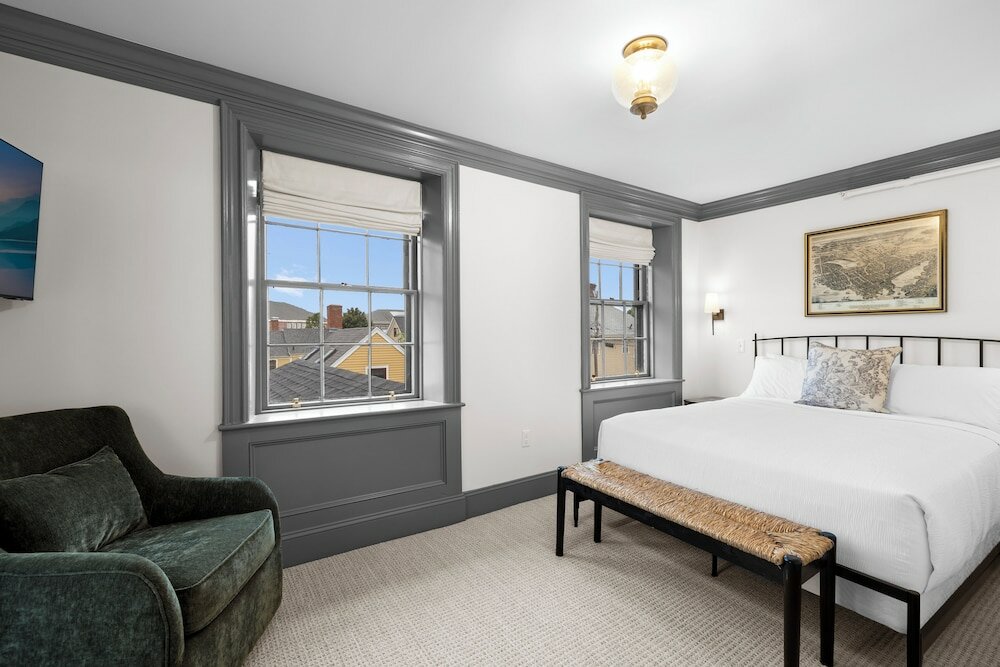 Фото The Davenport Inn