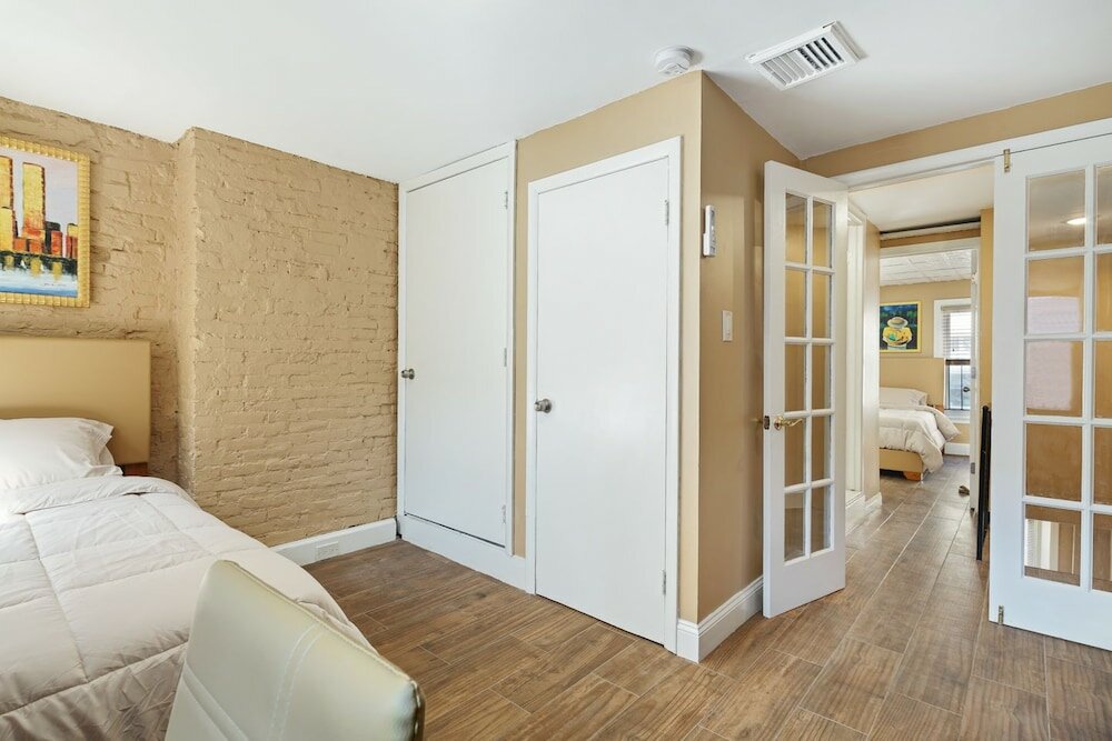 Фото Strawberry House Philadelphia Old City