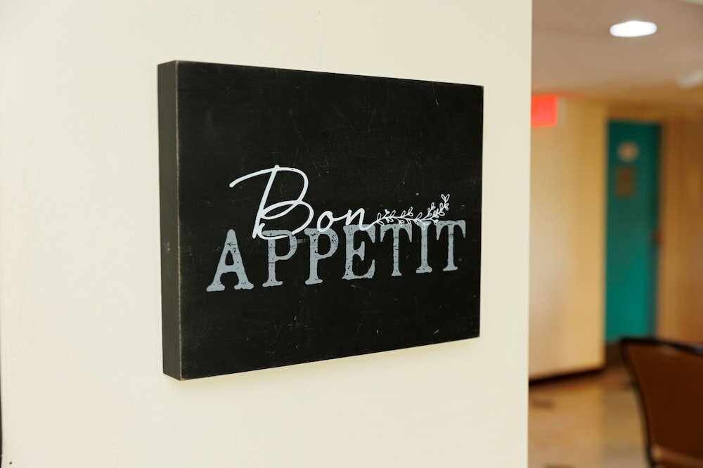 Фото Garnet Inn & Suites, Orlando