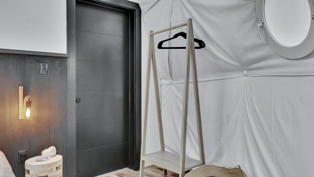 Фото Starlight Haven Hot Springs