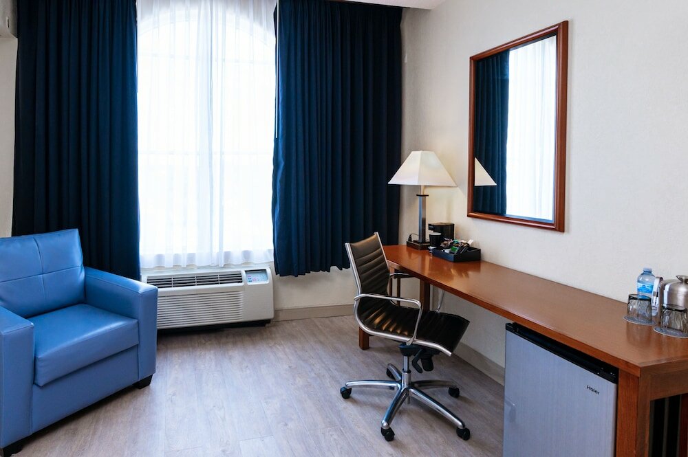 Фото Seven Sebring Raceway Hotel