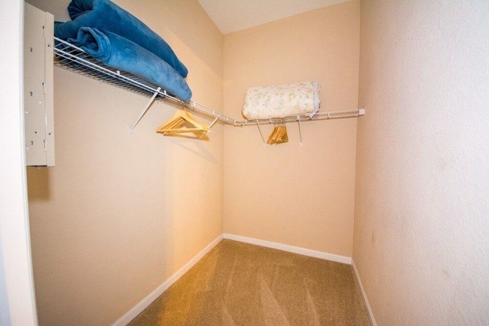 Фото H2u - Olive - Vc4804 4 Bedroom Apts by Redawning