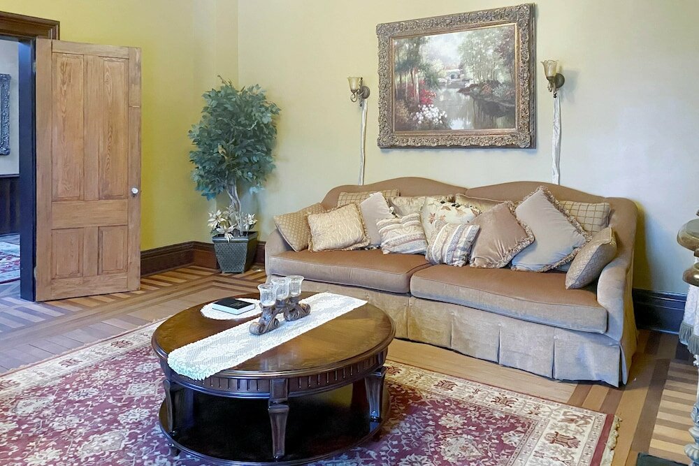 Фото Falls of Rough Resort