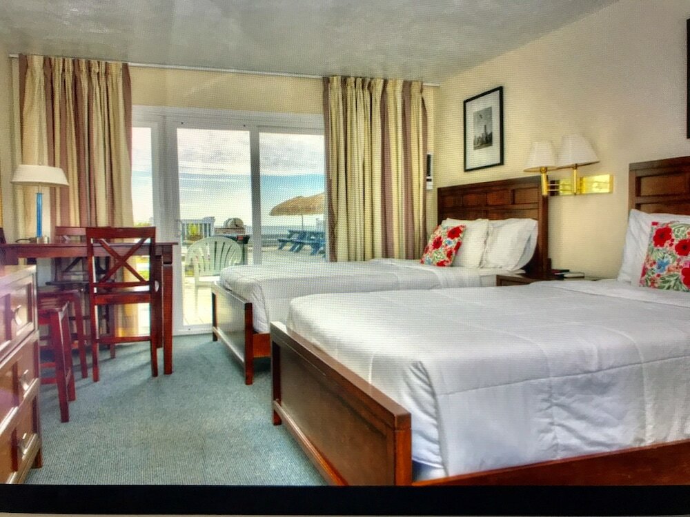 Фото Ocean Surf Resort