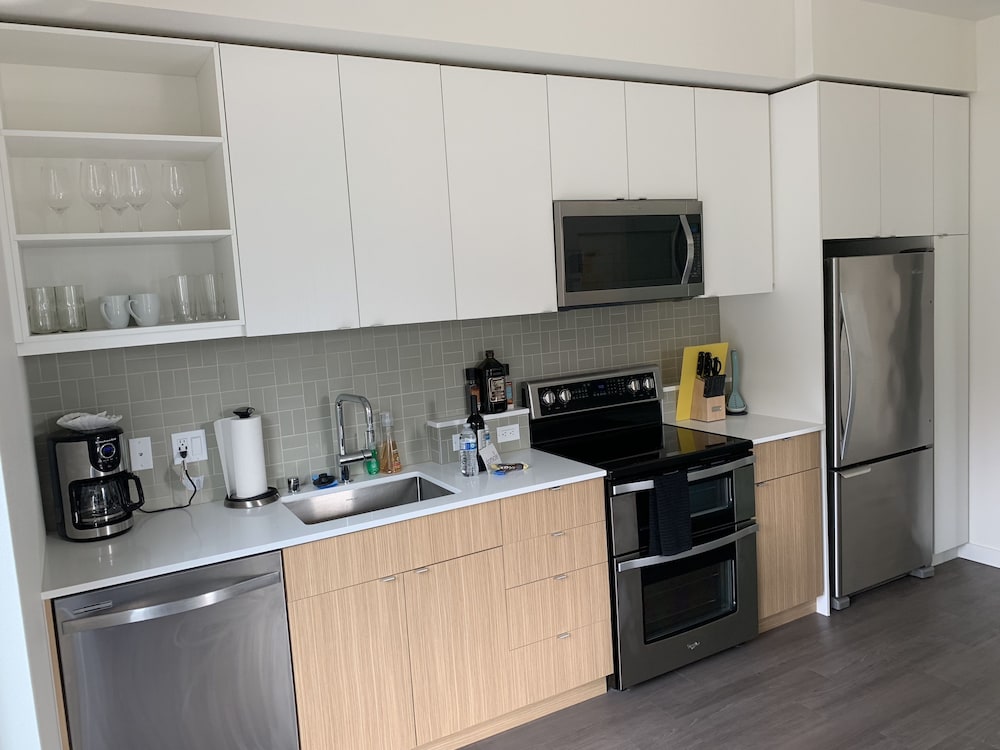 Фото Domicile Suites at Marina Slu