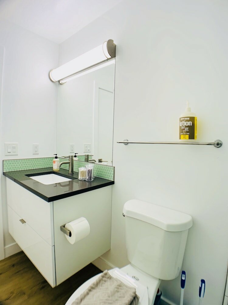 Фото Intimate Well Appointed-Old Town-Pool