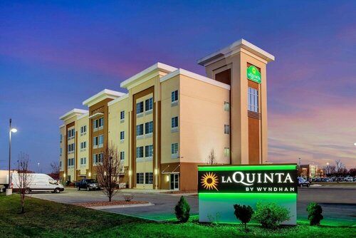 Гостиница La Quinta Inn & Suites by Wyndham Springfield Il в Спрингфилде