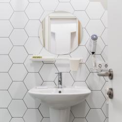 Фото Точка Запятая