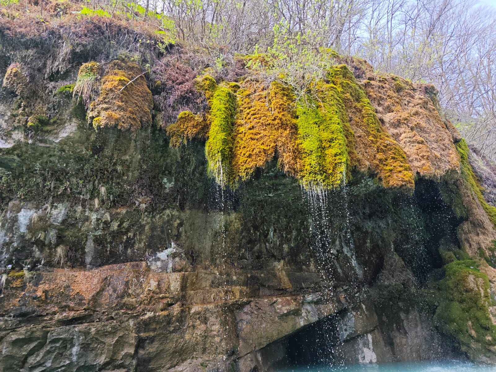 Фото Домик у обрыва